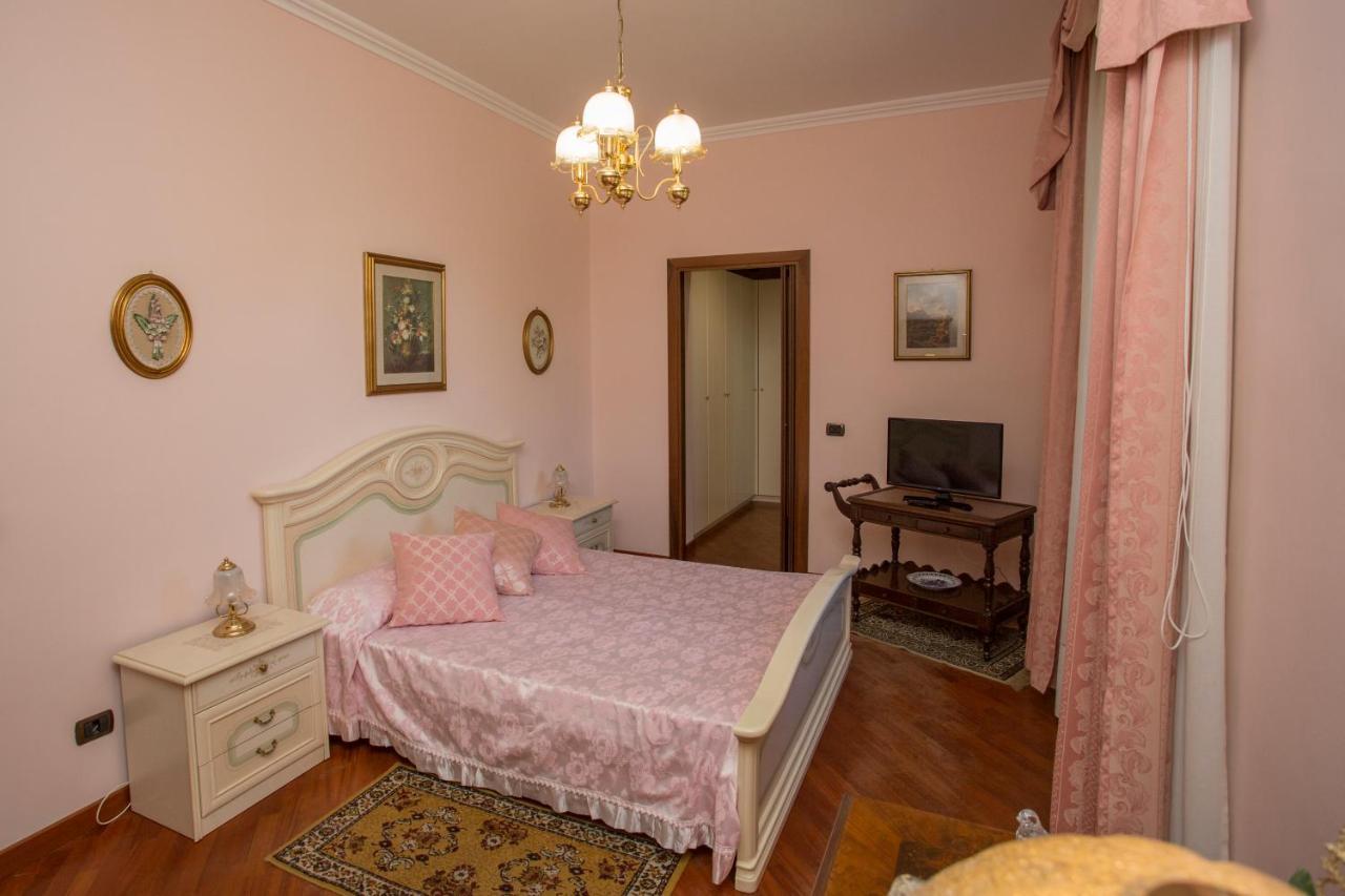 La Villa Delle Rose Рим Экстерьер фото